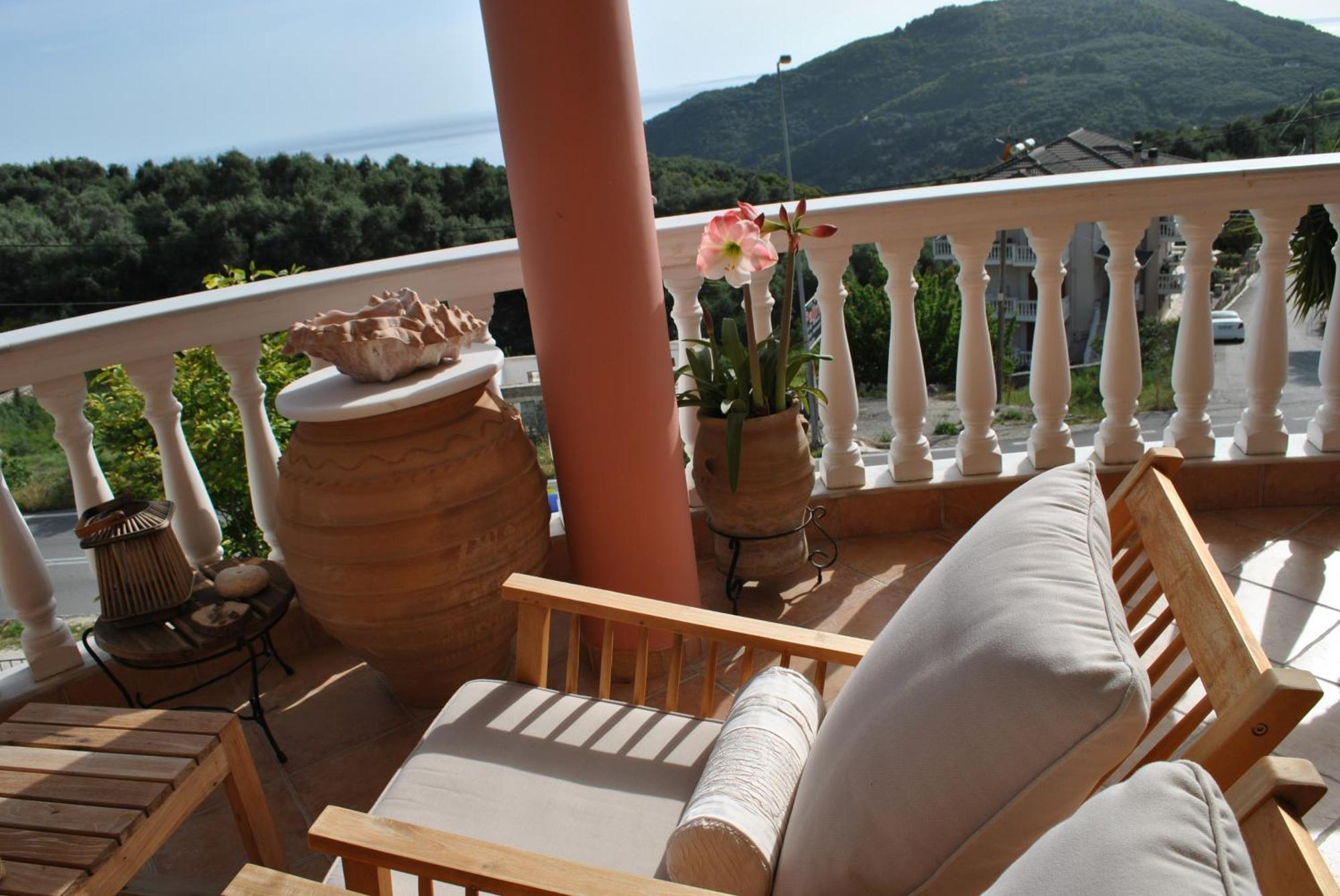 Amaryllis House Apartment Parga Exterior photo